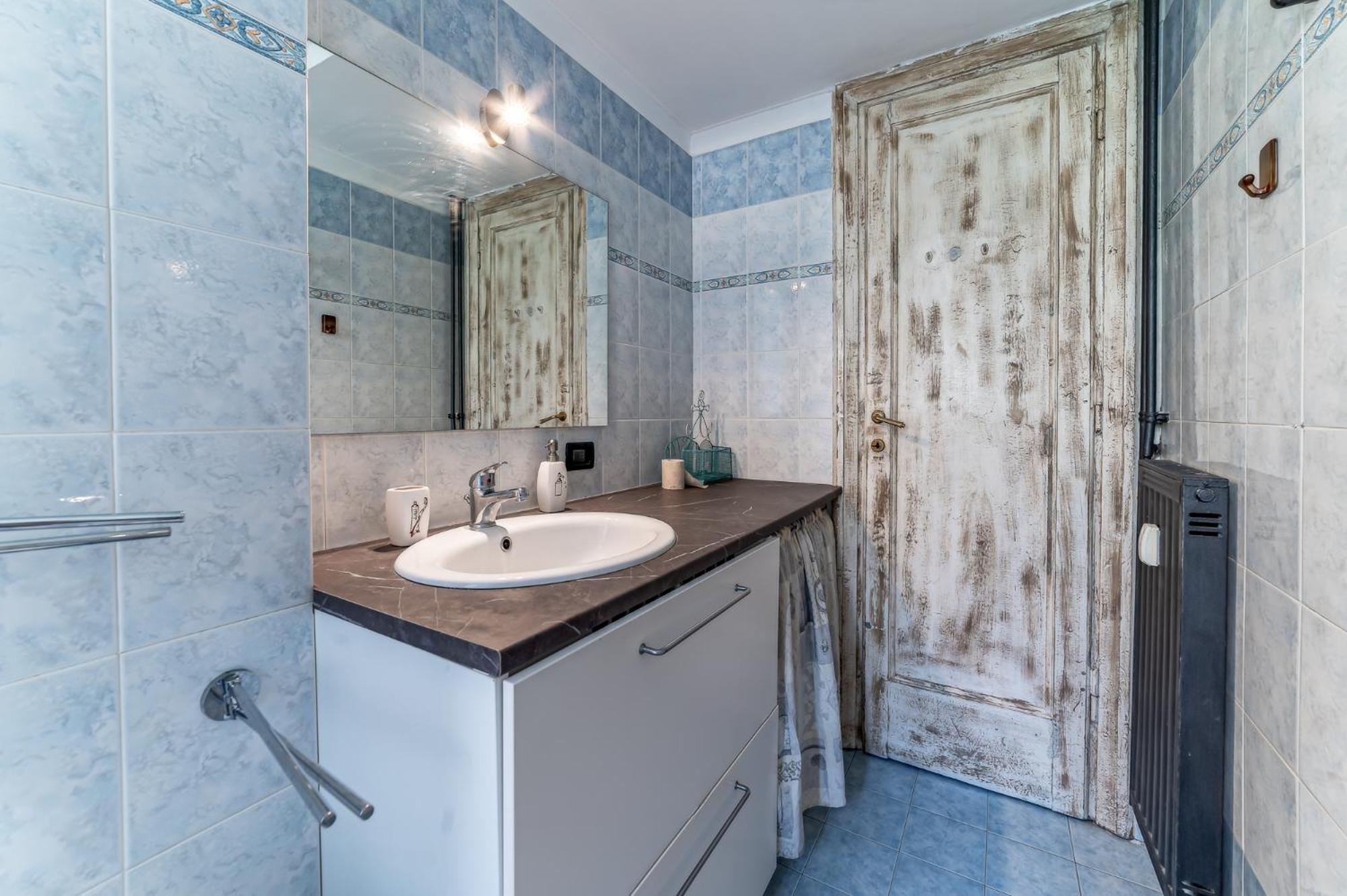 Apartment Claudio Flat - Metro Re Di & Wi-fi
