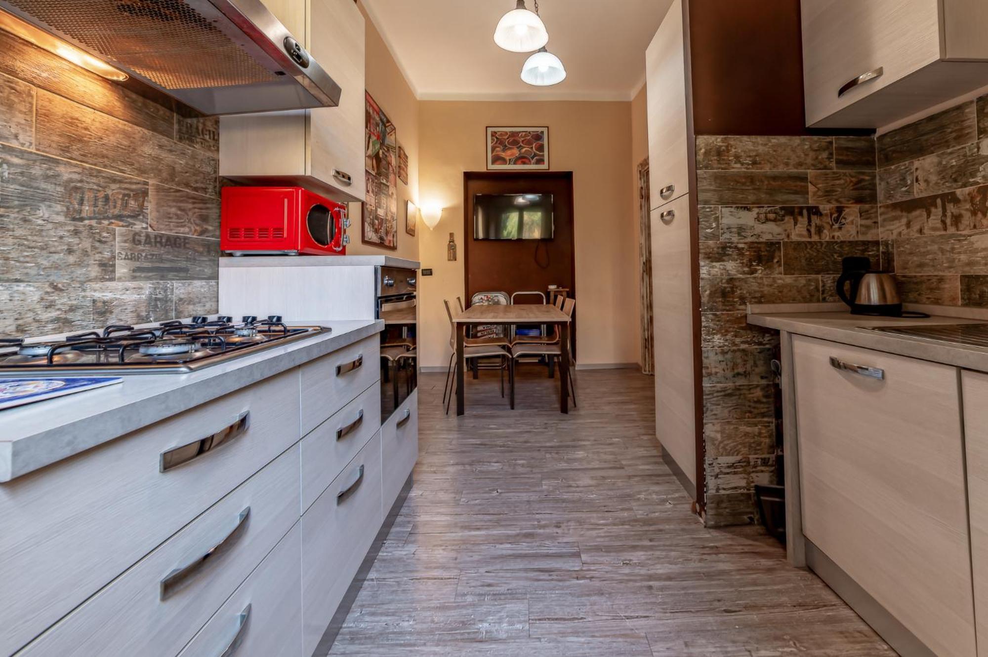 Claudio Flat - Metro Re Di & Wi-fi Apartment *
